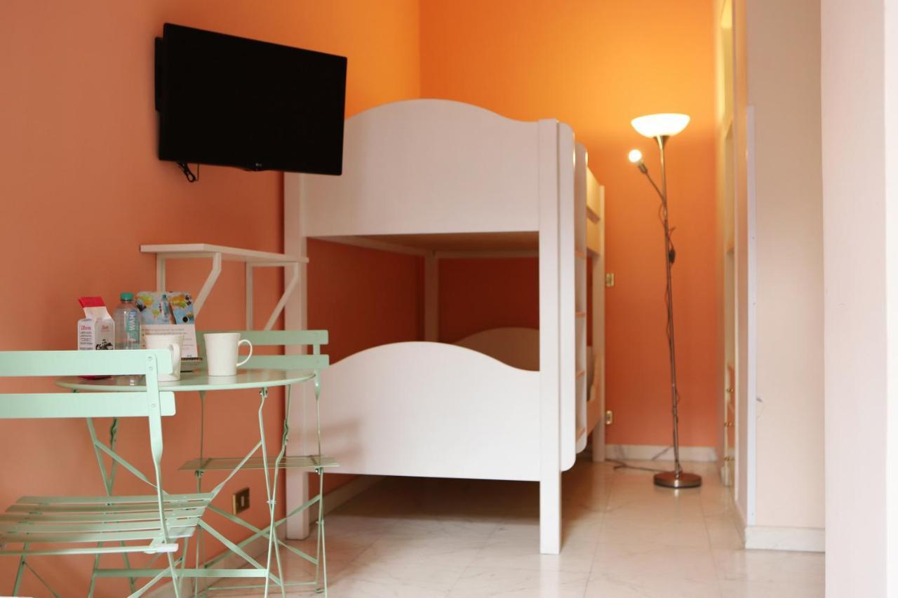 Piazza Dante Suites by Wonderful Italy Napoli Esterno foto