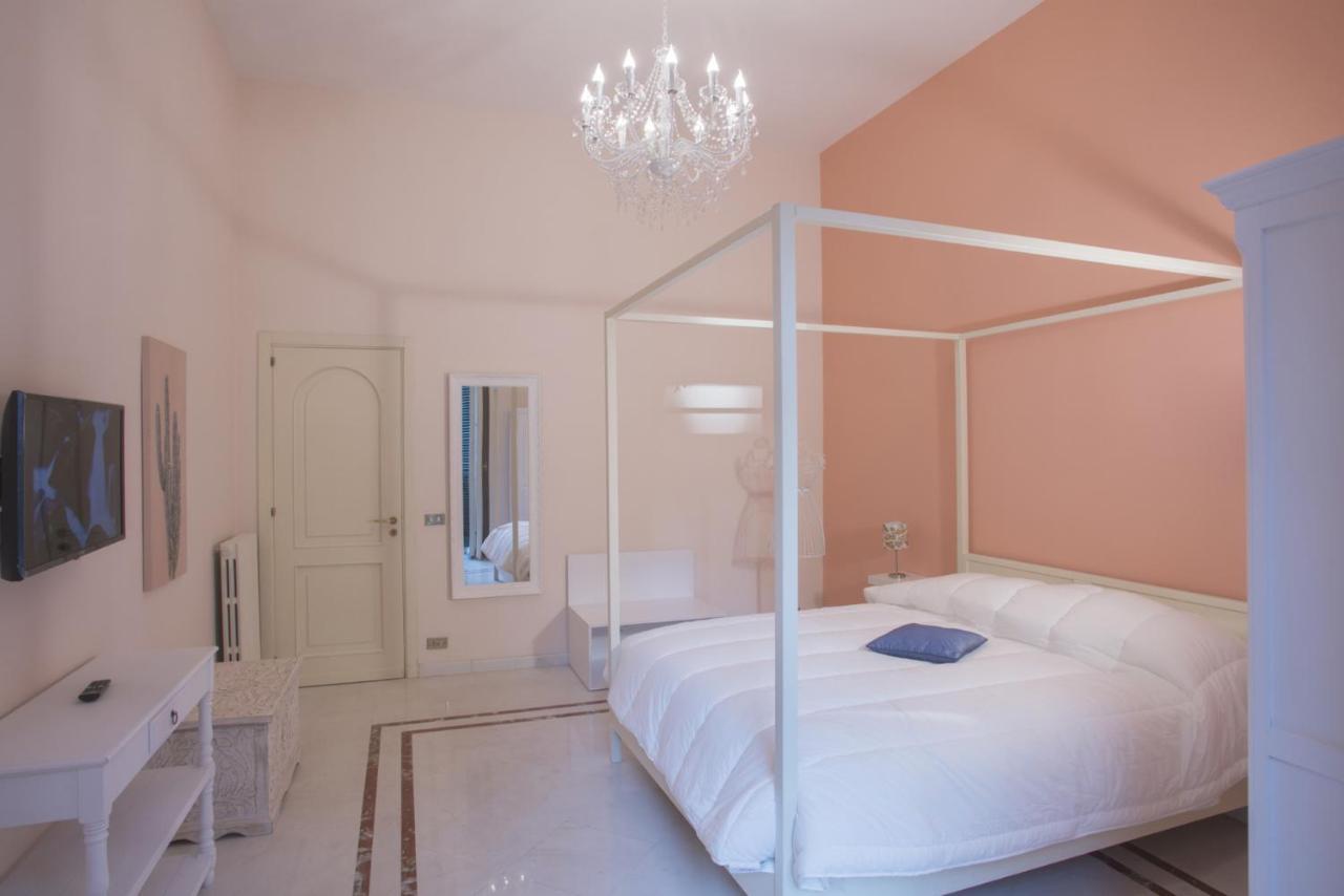 Piazza Dante Suites by Wonderful Italy Napoli Esterno foto