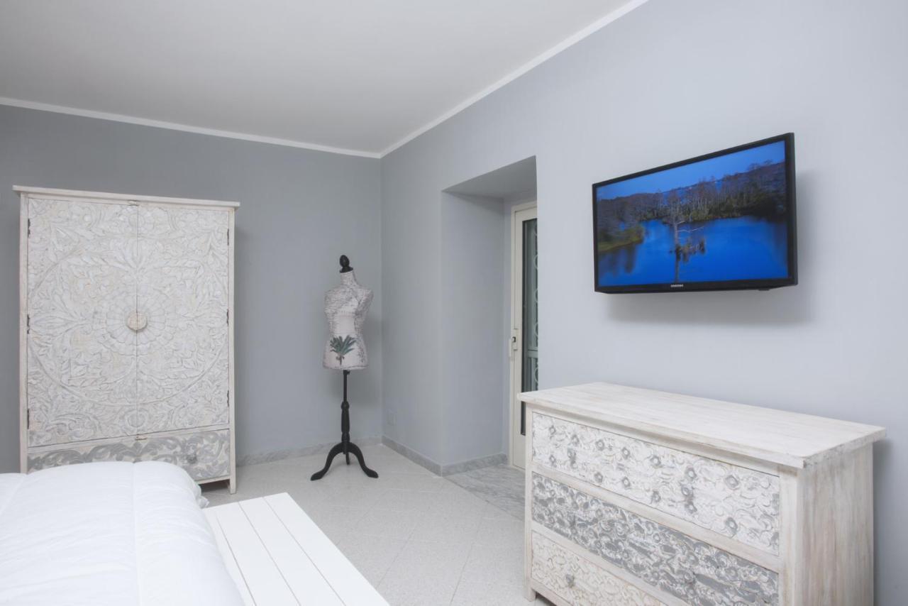 Piazza Dante Suites by Wonderful Italy Napoli Esterno foto
